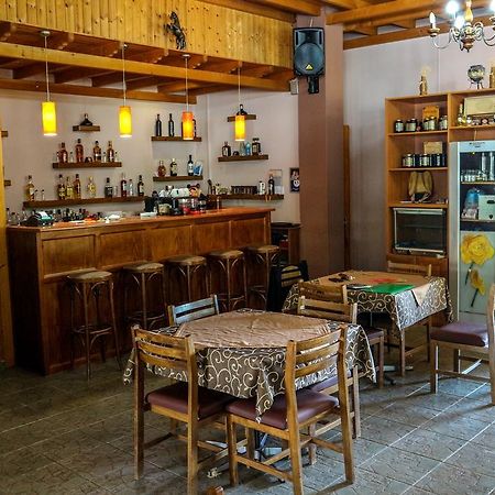 Hotel Elatofilito Athamanio 外观 照片