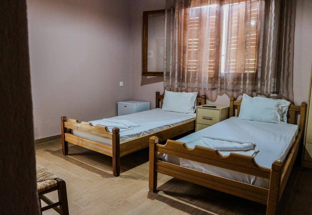 Hotel Elatofilito Athamanio 外观 照片