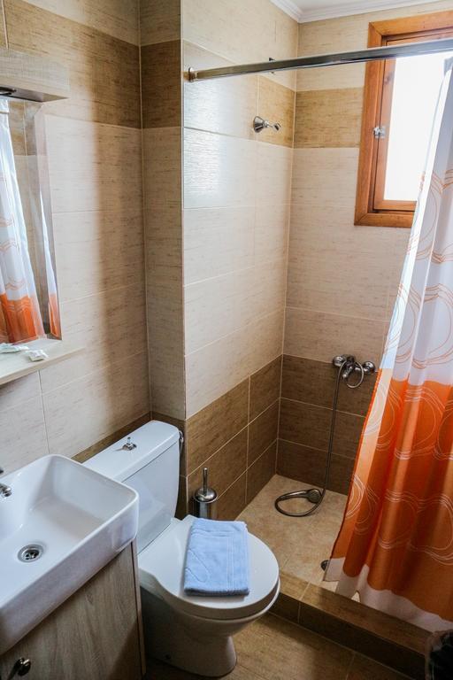 Hotel Elatofilito Athamanio 外观 照片